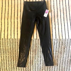 Marika faux leather finish leggings
